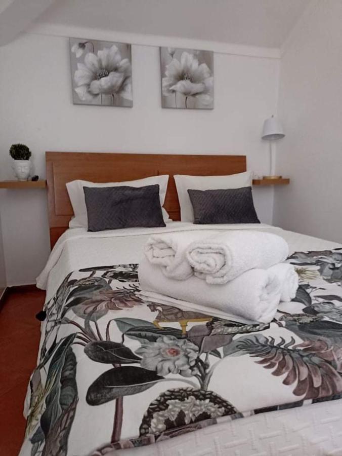 Moradia Meca - Casas Para Ferias Nazaré Dış mekan fotoğraf